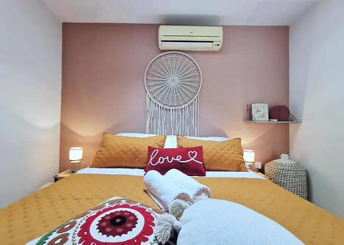 By Lux Apartman